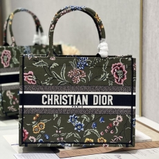 Christian Dior Shopping Bags